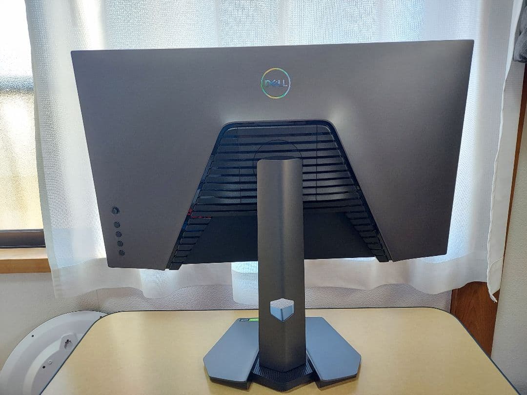 Dell 27 ゲーミングモニター - G2723H