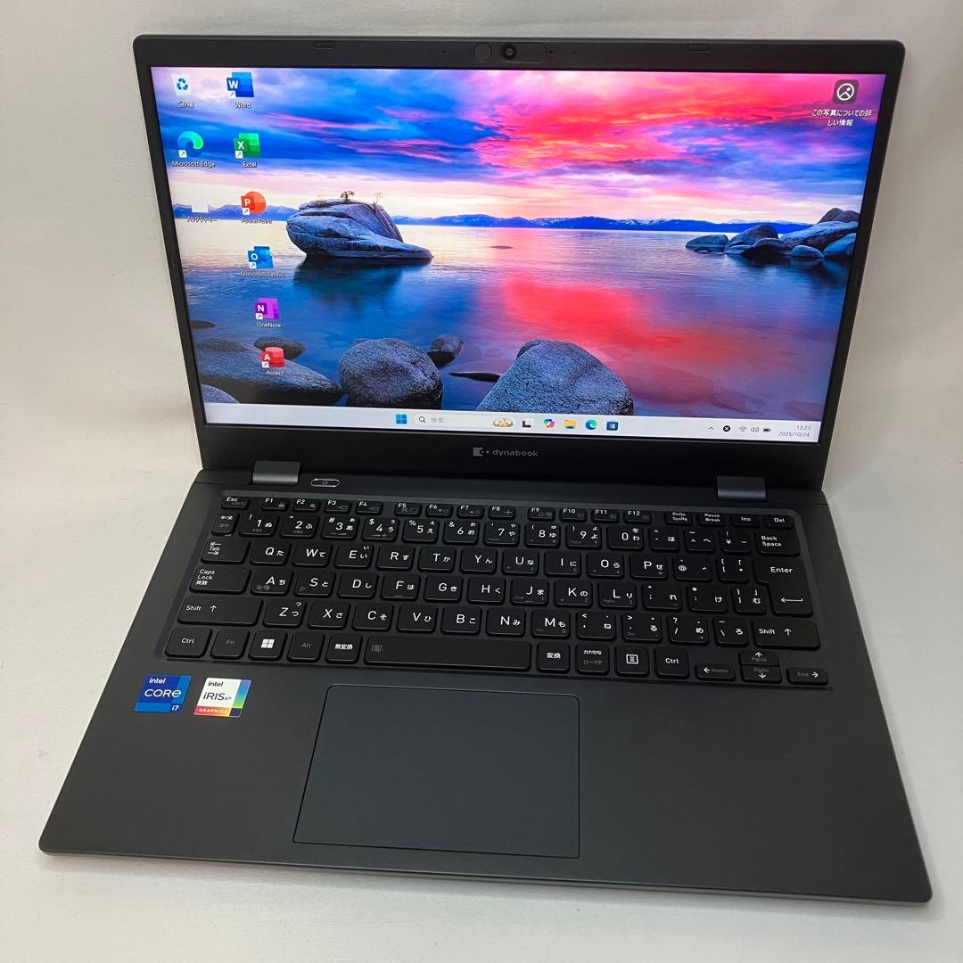 美品 dynabook G83 第12世代 i7 32GB 512GB フルHD
