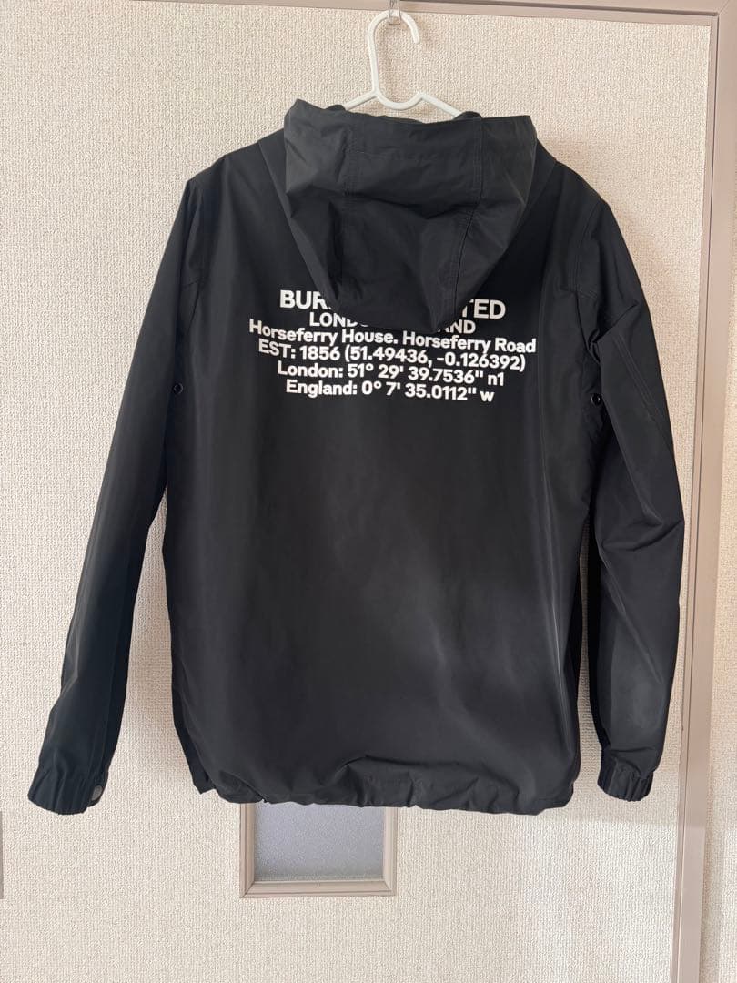 値下げ【バーバリー】ロケーションプリントフーデットジャケットXS