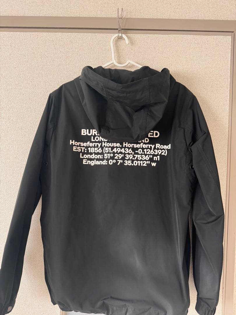 値下げ【バーバリー】ロケーションプリントフーデットジャケットXS