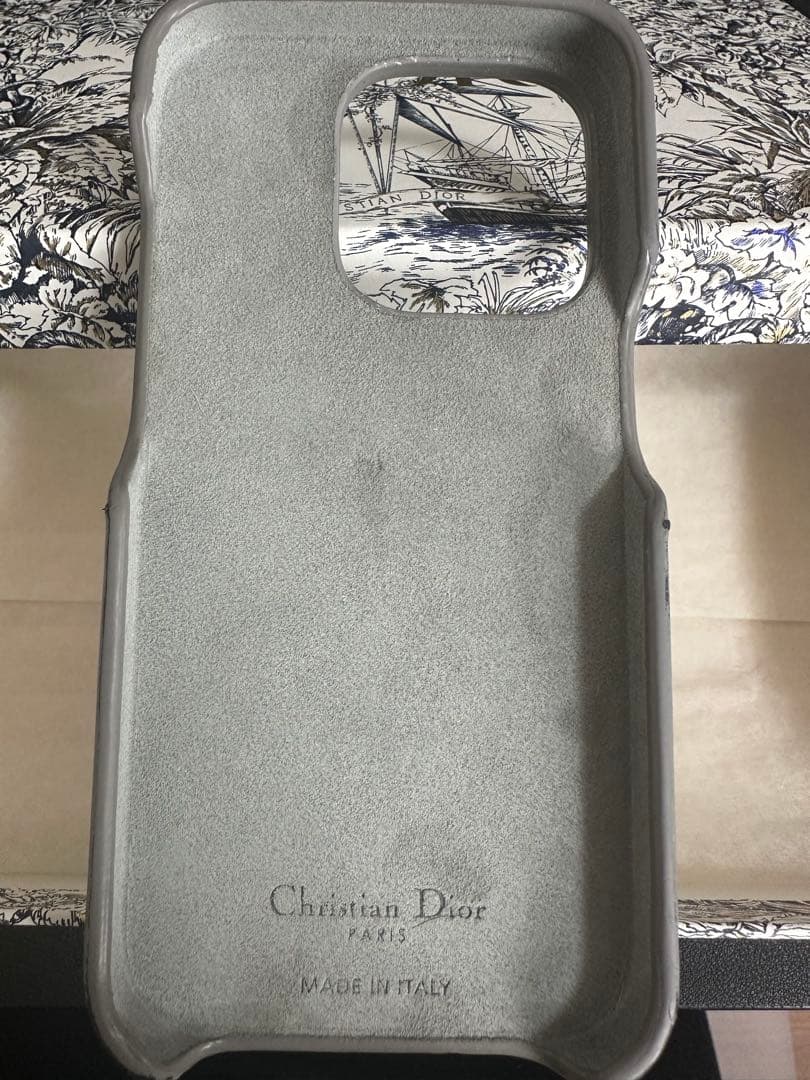 Dior グレー キルティング iPhoneケース
