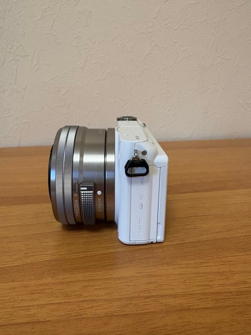 ✴︎美品SONY α NEX-3NYダブルズームレンズキット ミラーレス一眼カメラ