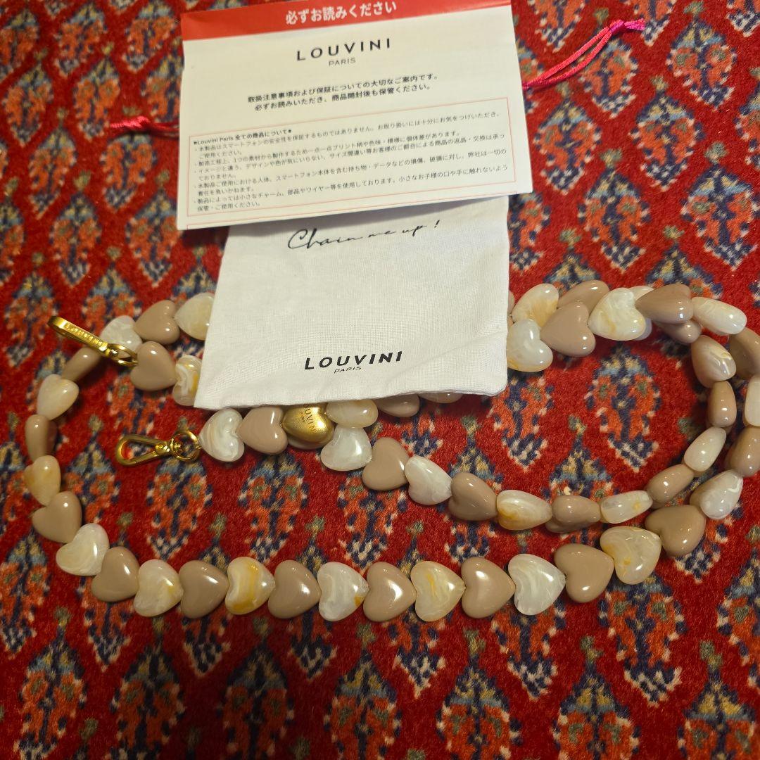 LOUVINI ハート型ショルダーストラップ