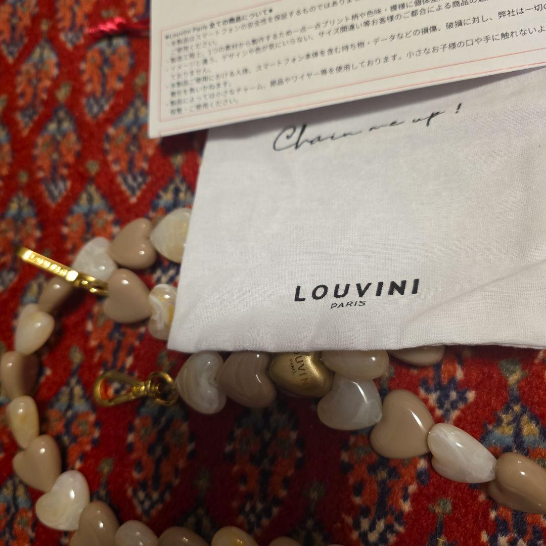 LOUVINI ハート型ショルダーストラップ