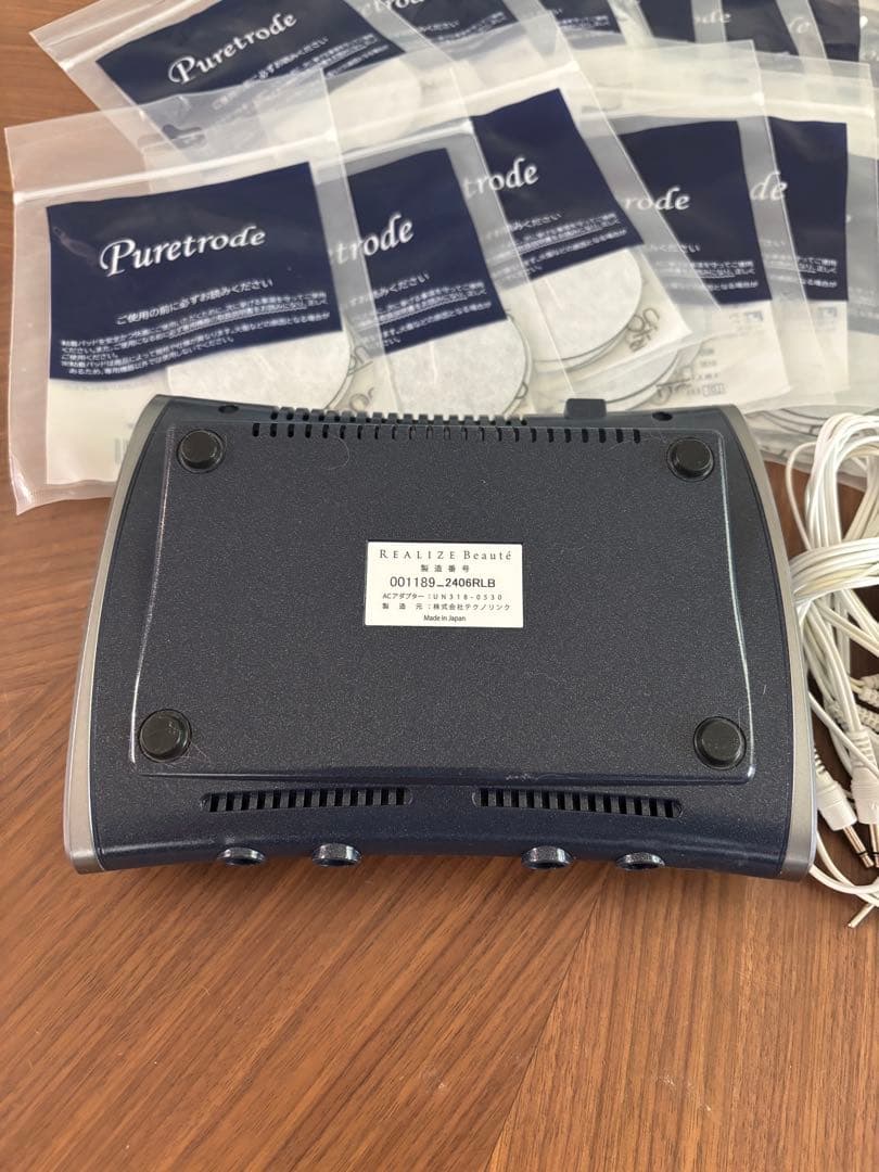 Puretrode REALIZE Beauty 痩身エステ器