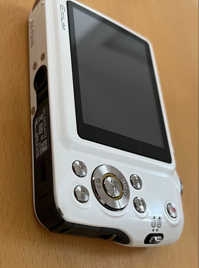 CASIO EXILIM EX-FS10S 美品　充電器付