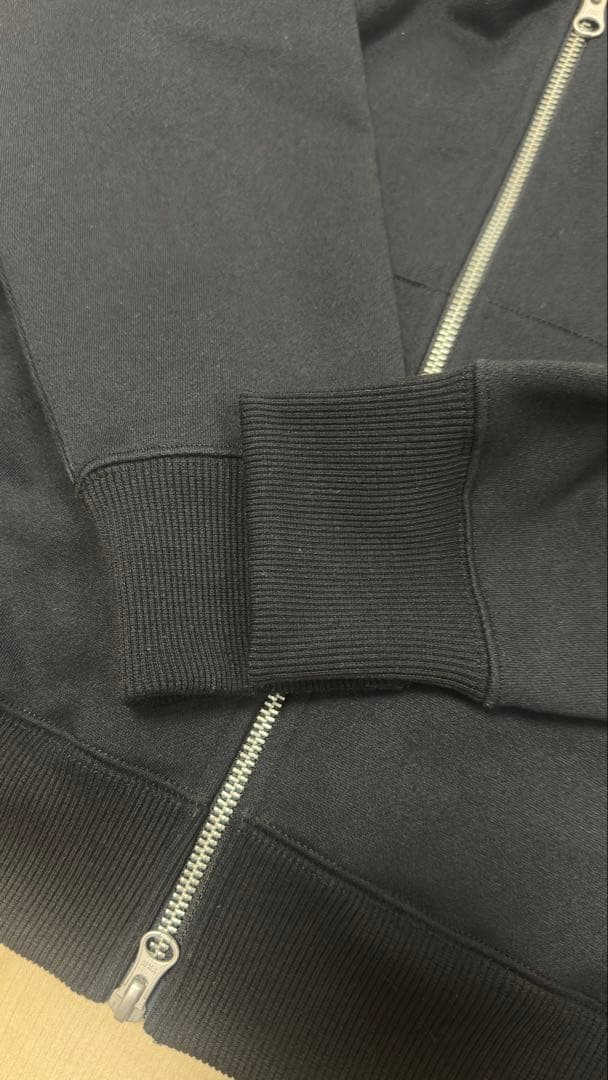 美品NORTH ノースフェイス パーカー