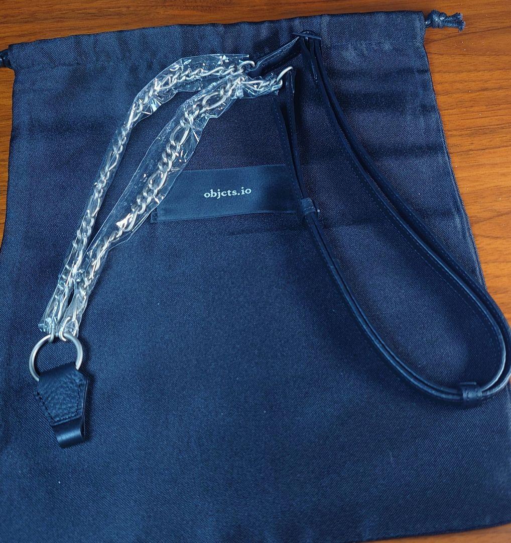 未使用objcts.io　チェーンストラップ付iPhoneアクセサリー　土屋鞄