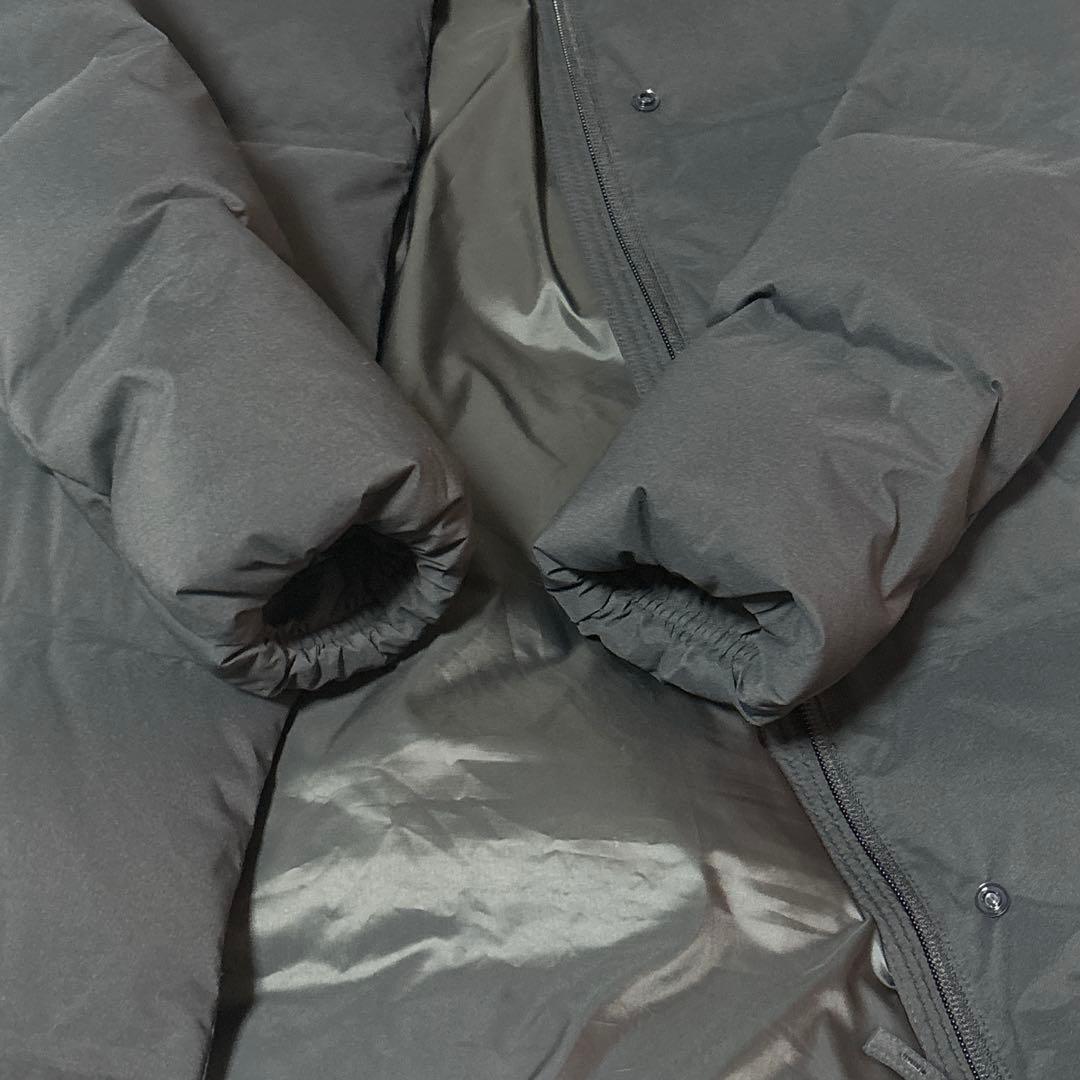 シームレスダウンロングコート ネイビー　420253 ユニクロ　UNIQLO