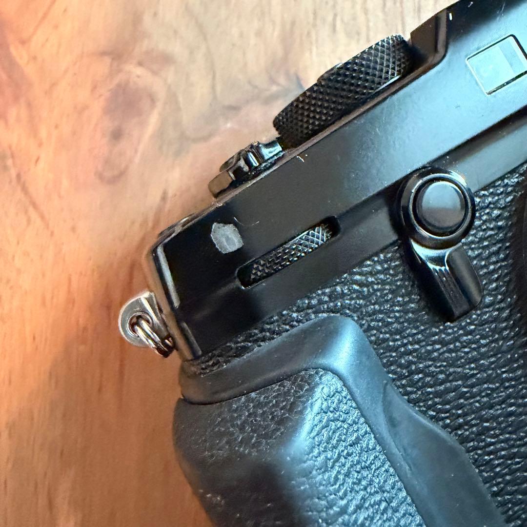 【しましま】FUJIFILM xpro2 本体　【オールドレンズ付き】