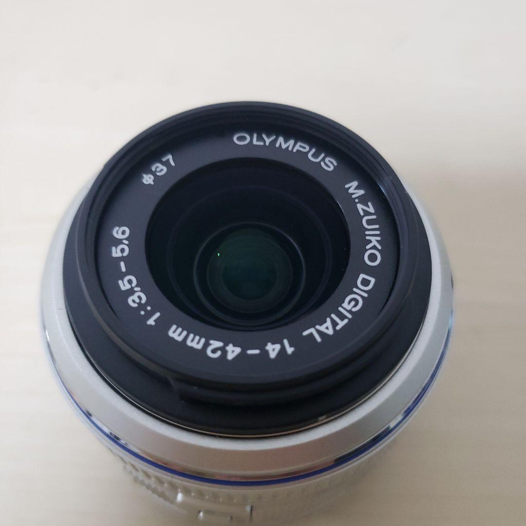 ★美品　OLYMPUS M.ZUIKO　DIGITAL14-42mm ⅡR