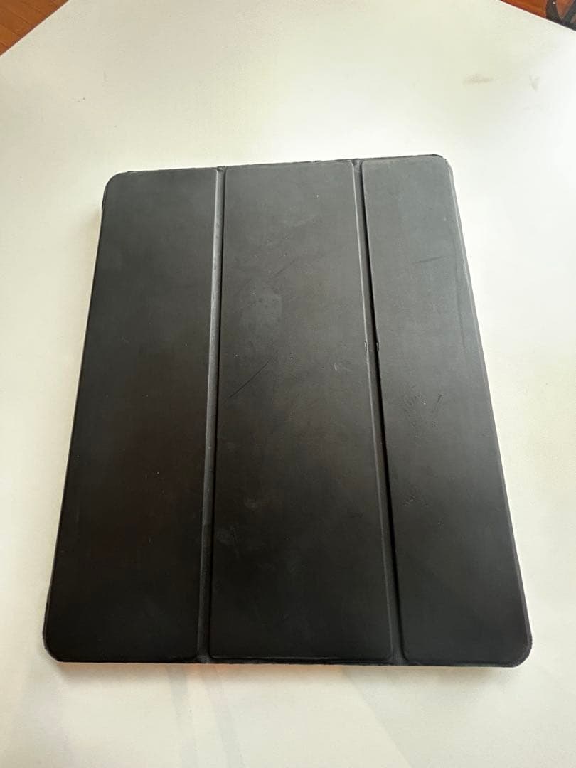 Apple iPad pro 第4世代12.9 (Combo touch付き)