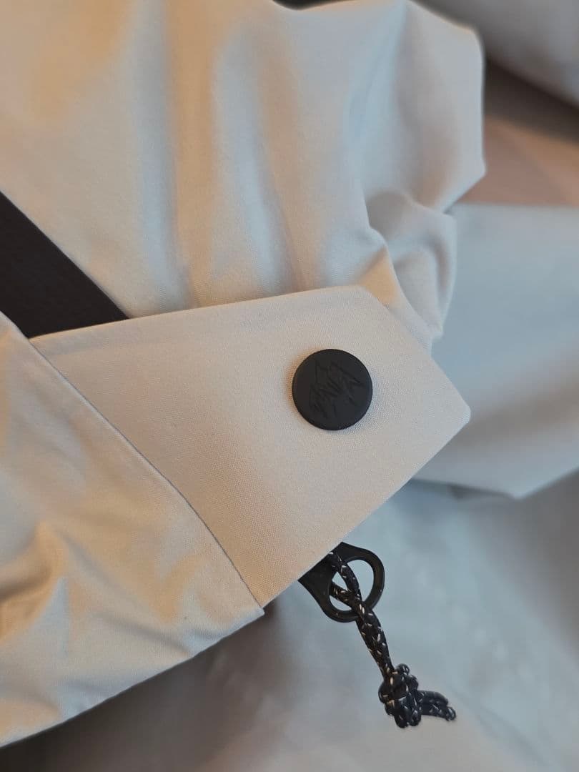 JONES スノーボード　24-25 ウエア上下セット