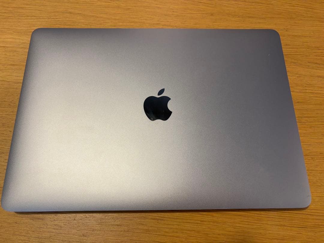 Apple MacBook シルバー 本体 充電器付き