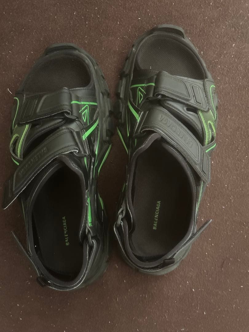 Balenciaga ブラック/グリーン サンダル