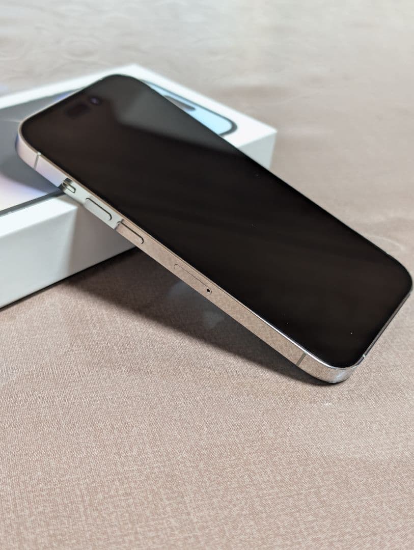 [中古品] iPhone14pro シルバー 128GB SIMフリー 傷有り