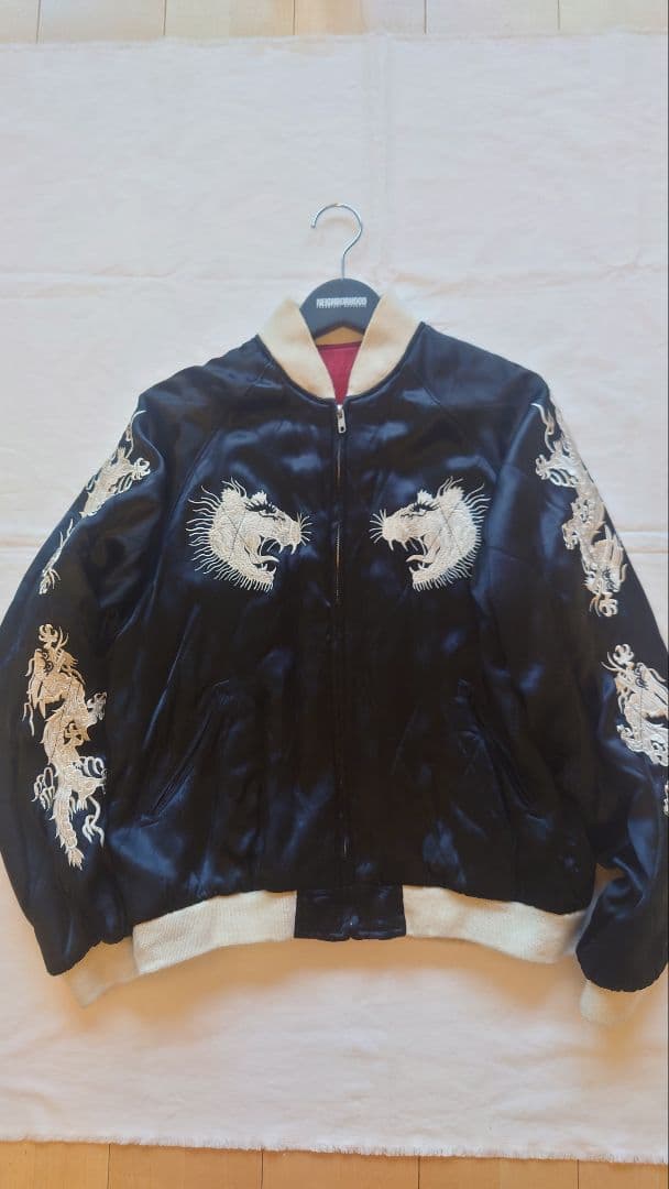 【ワンワンさん専用】スクリプト　日本限定　沖縄虎ドラゴン刺繍サテンジャケット