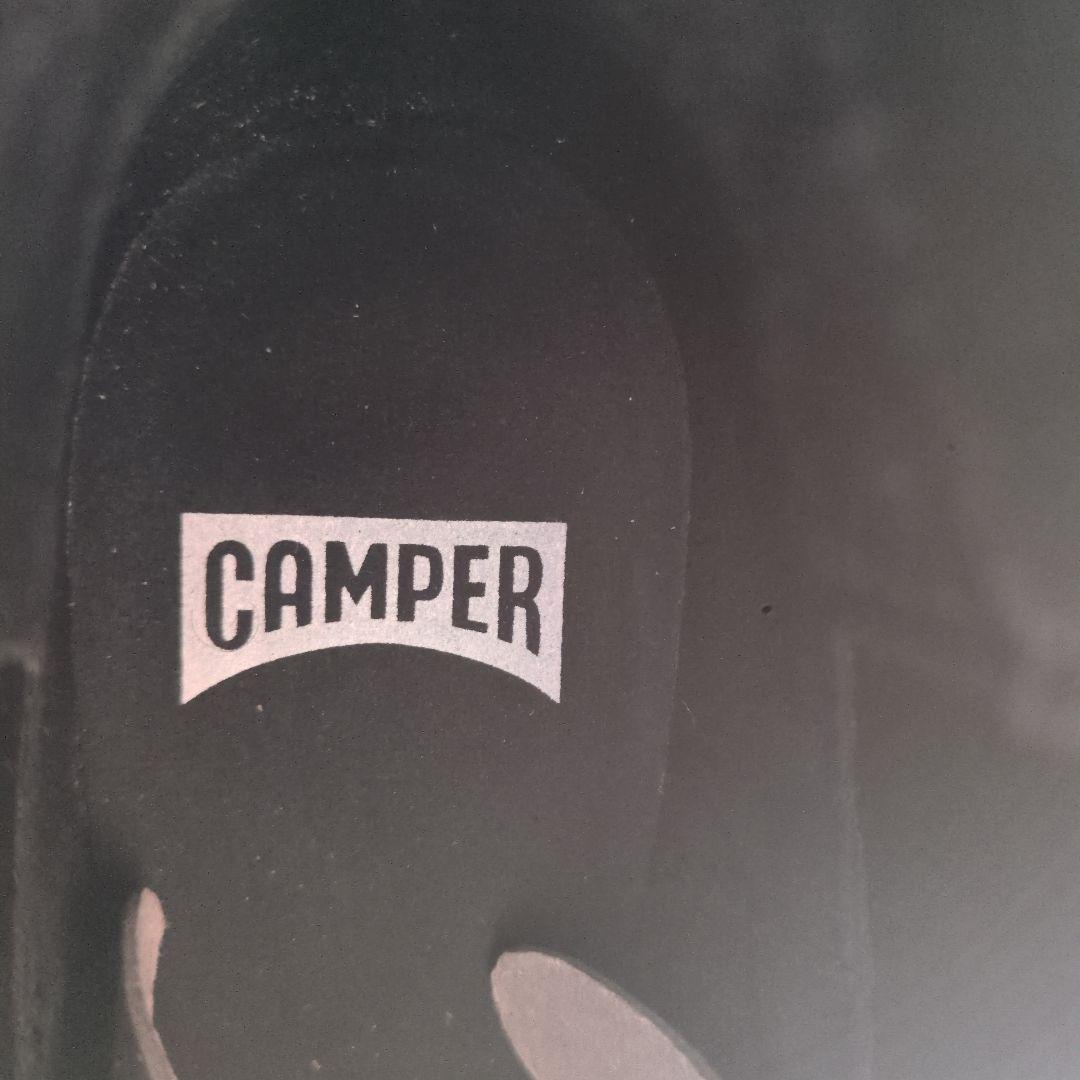 CAMPER SNIMIブラウンとブラックのドットパターンショートブーツ