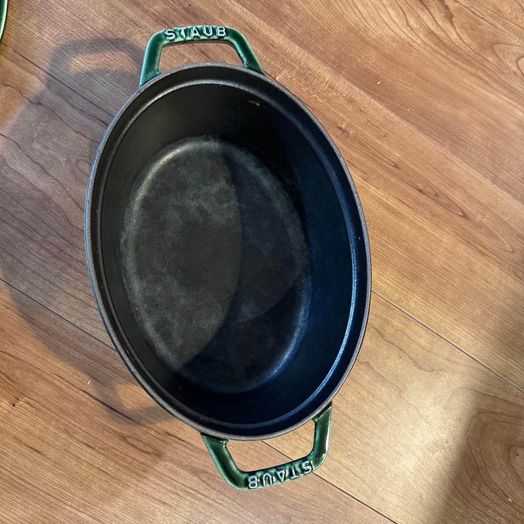 staub ストウブ　ピコ　ココットオーバル　23cm バジルグリーン