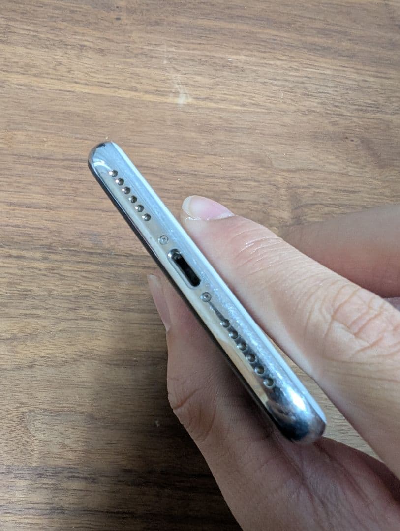 iPhoneX simフリー