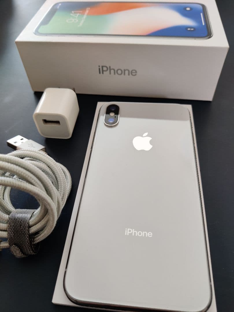 iPhone X 256GB SIMフリー【美品】