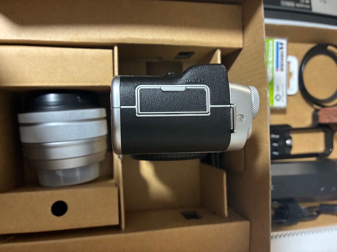 Beni様　FUJIFILM X-A7 レンズキット シルバー