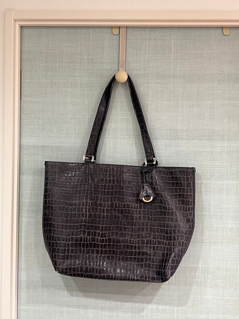 クロコダイル型押しトートバッグ 黒