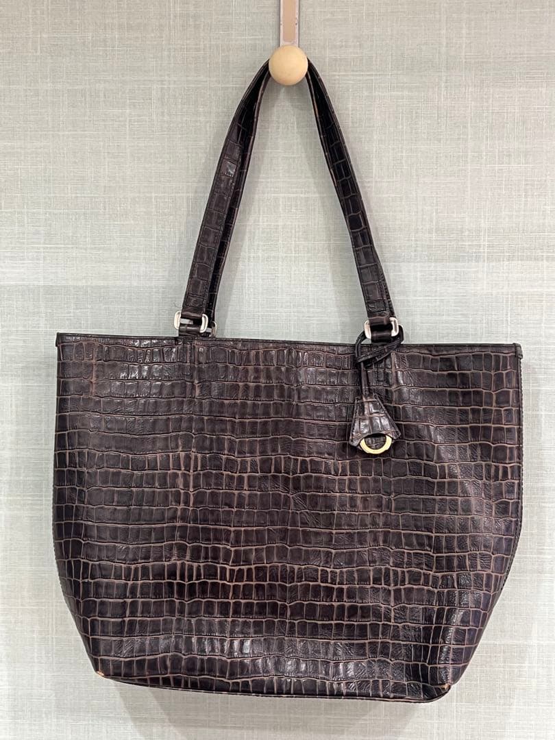 クロコダイル型押しトートバッグ 黒