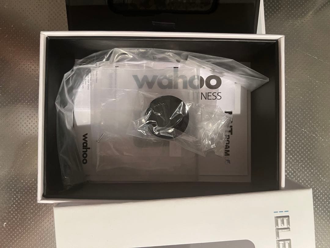 Wahoo ELEMNT ROAM WFCC4 サイクルコンピューター 本体のみ