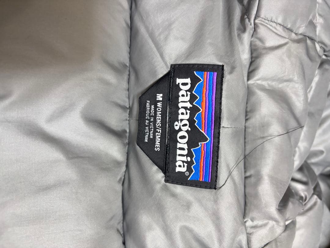 パタゴニア　ハイロフトダウン　レディース