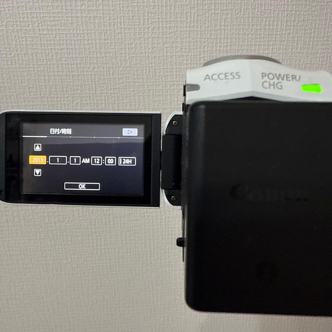 美品　SDカード付　Canon　ビデオカメラ iVIS HF R42 ホワイト