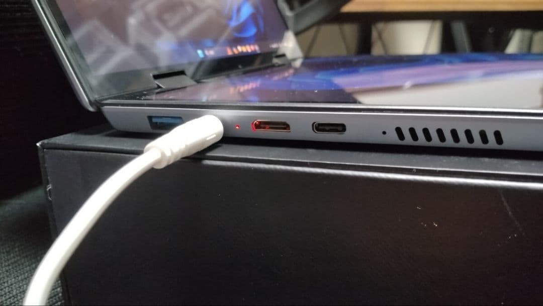 二画面ノートPC 10.5インチ Intel N95 Win11 Pro