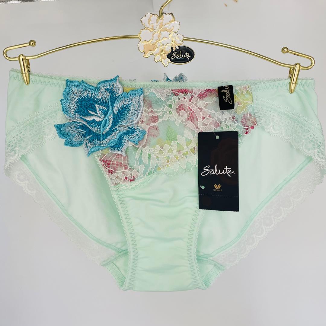 ワコール　サルート　32グループ 朝の谷間、ながもち、リボンブラ　C75M