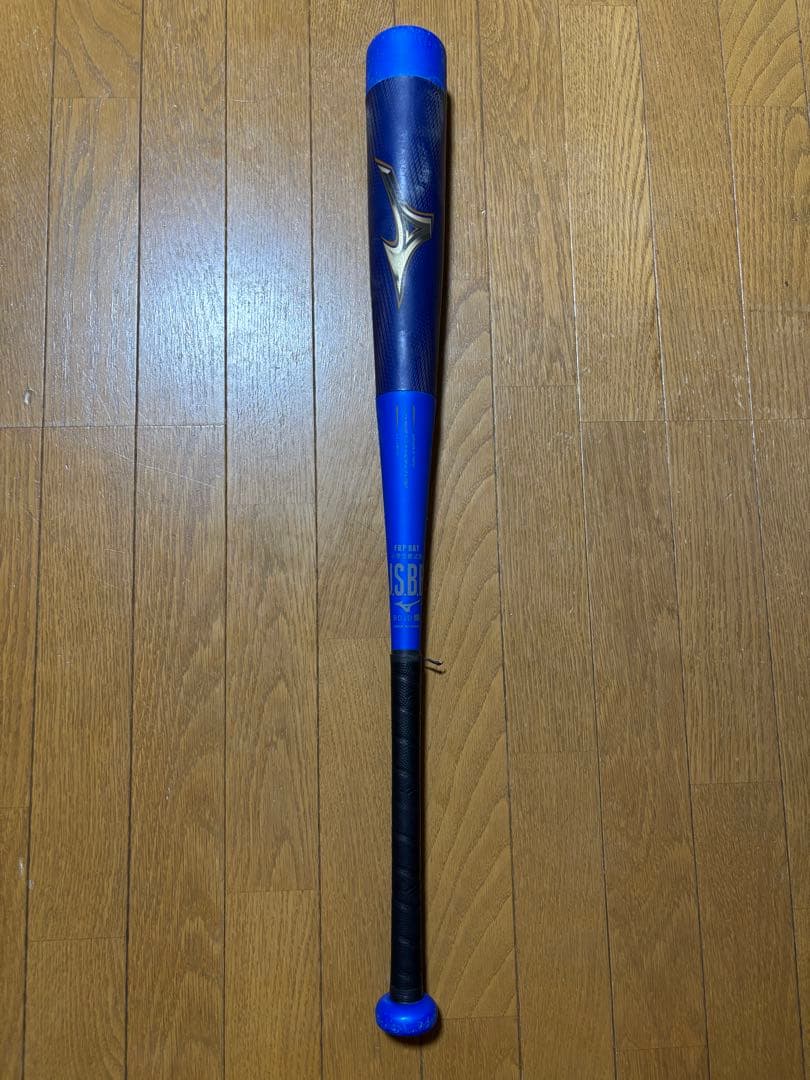 美品ミズノ 軟式野球バット レガシージュニア　79センチ　　560グラム平均