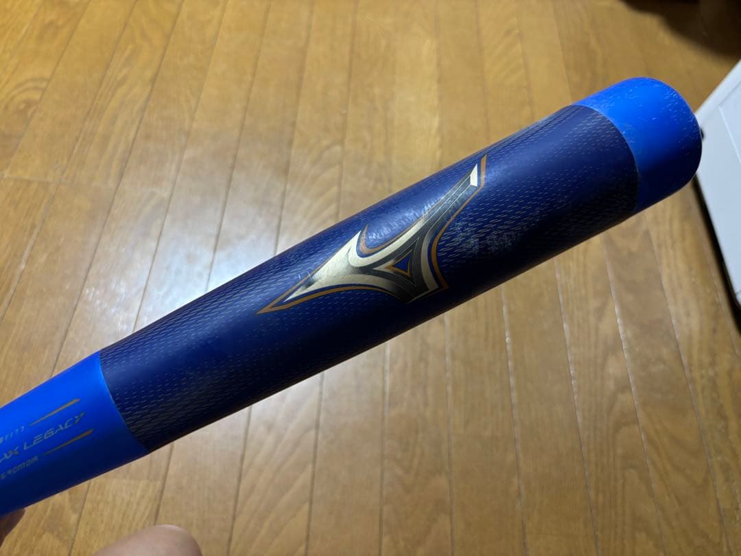 美品ミズノ 軟式野球バット レガシージュニア　79センチ　　560グラム平均