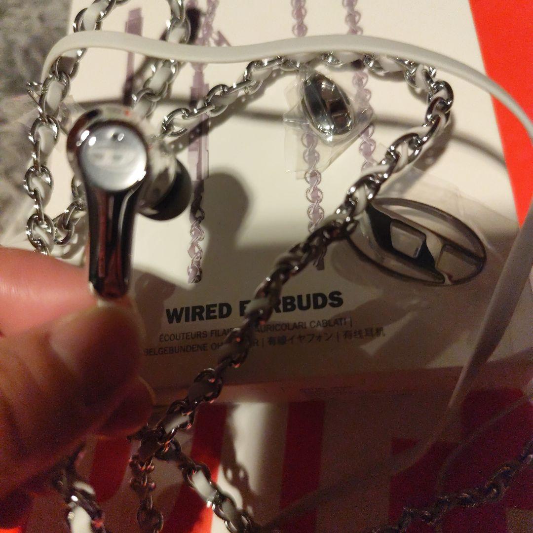 DIESEL Wired Earbuds チェーンデザイン