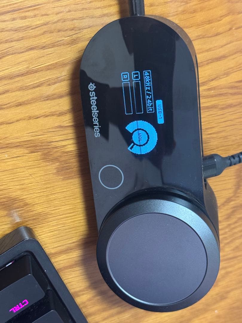 SteelSeries Arctis Nova Pro 有線ヘッドホン