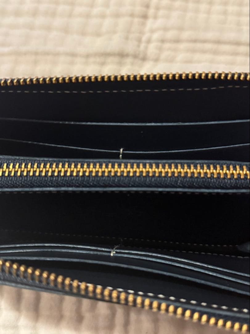 美品 革蛸 謹製 ラウンドジップ長財布 ネイビー