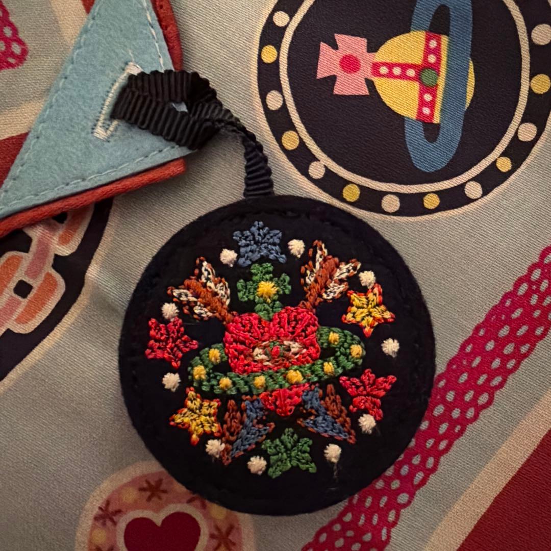 Vivienne Westwood ハンカチ.チャーム付き