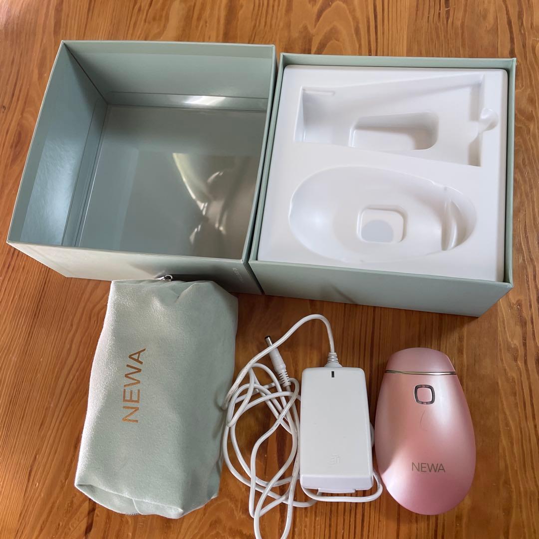 NEWA 美顔器 ピンク 充電器・ポーチ付き