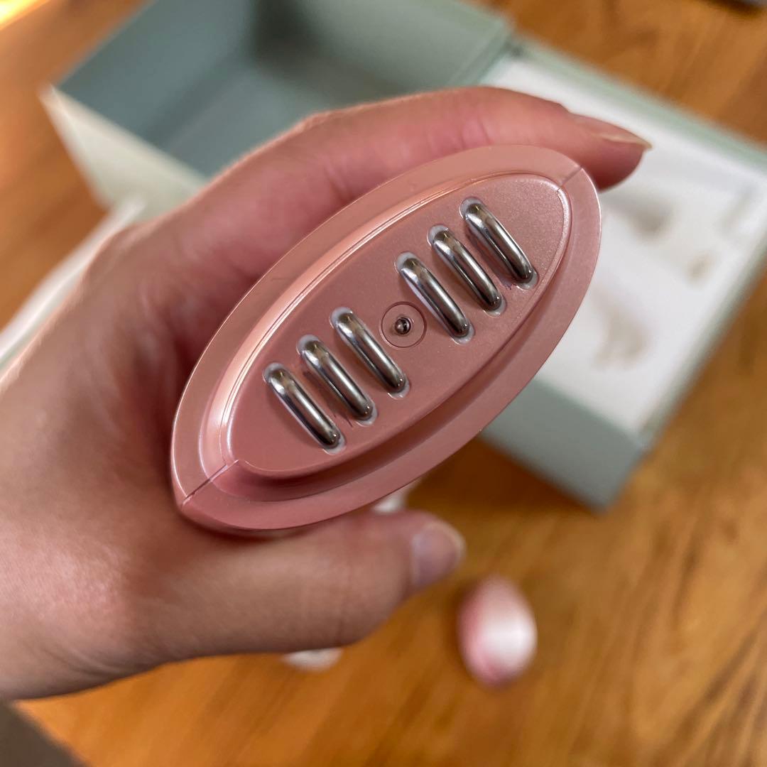 NEWA 美顔器 ピンク 充電器・ポーチ付き