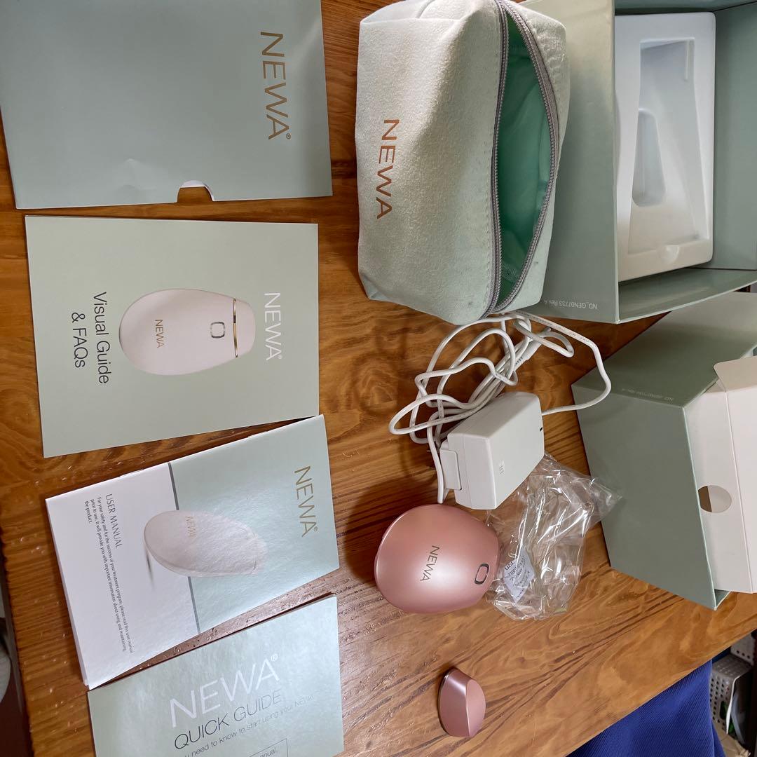 NEWA 美顔器 ピンク 充電器・ポーチ付き