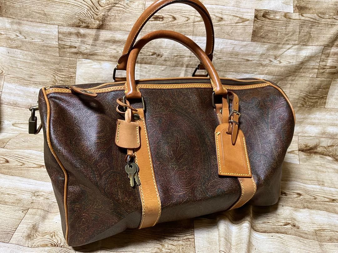 ブラウンレザー ボストンバッグ 鍵付き