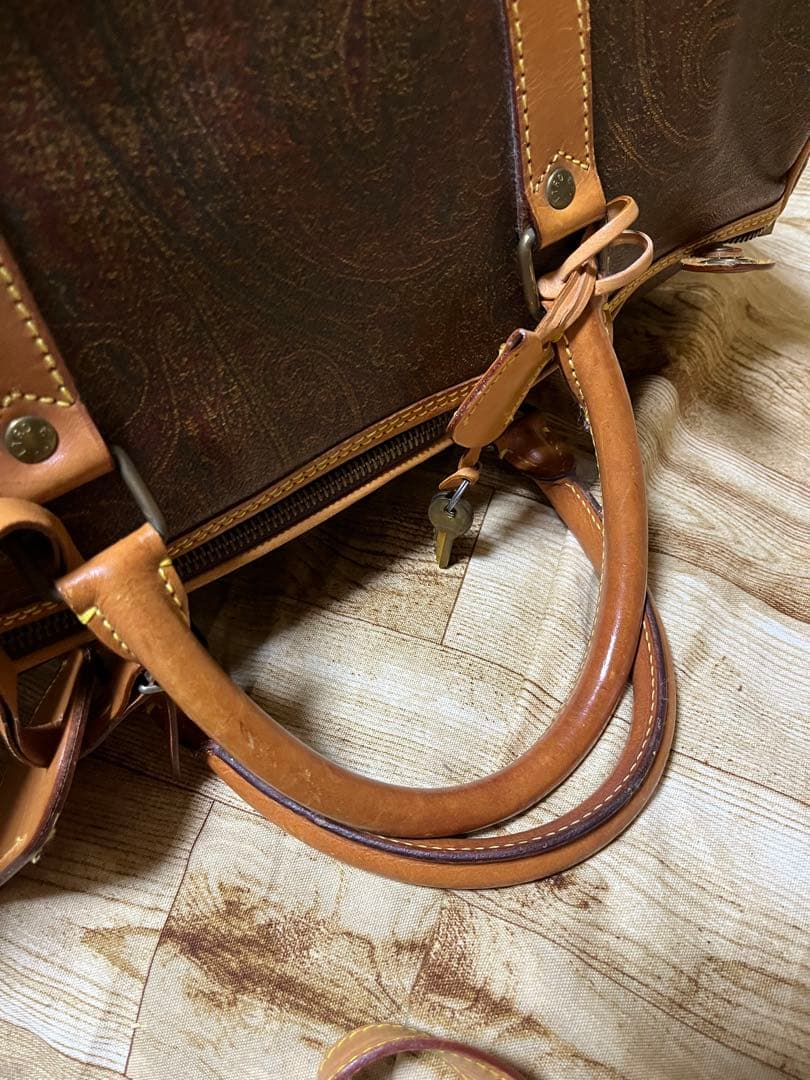 ブラウンレザー ボストンバッグ 鍵付き