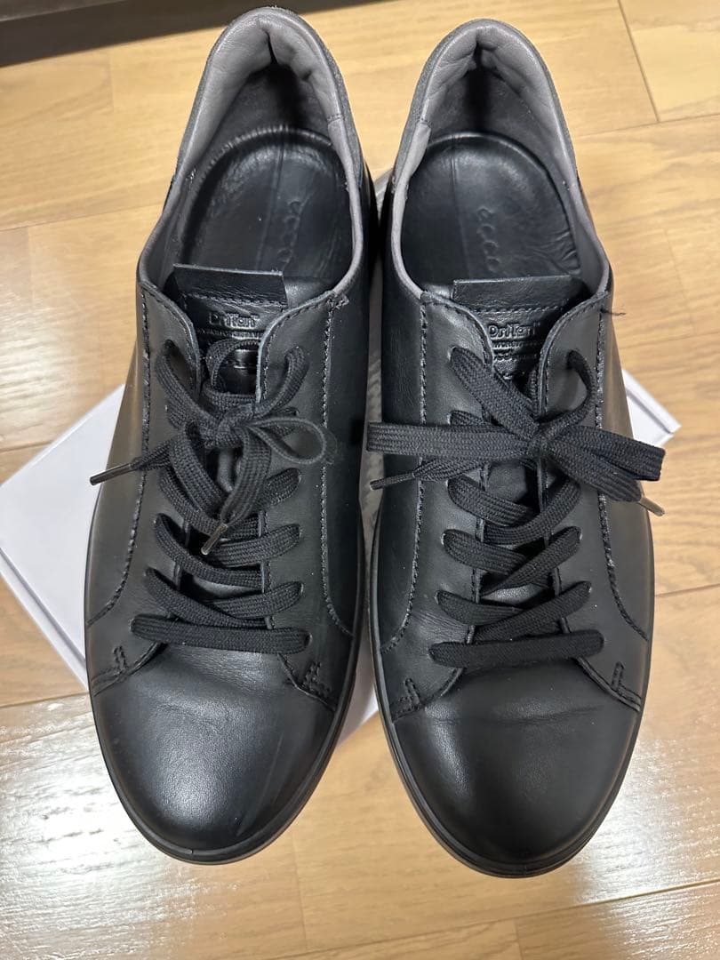 ecco レザースニーカー　ブラック　43