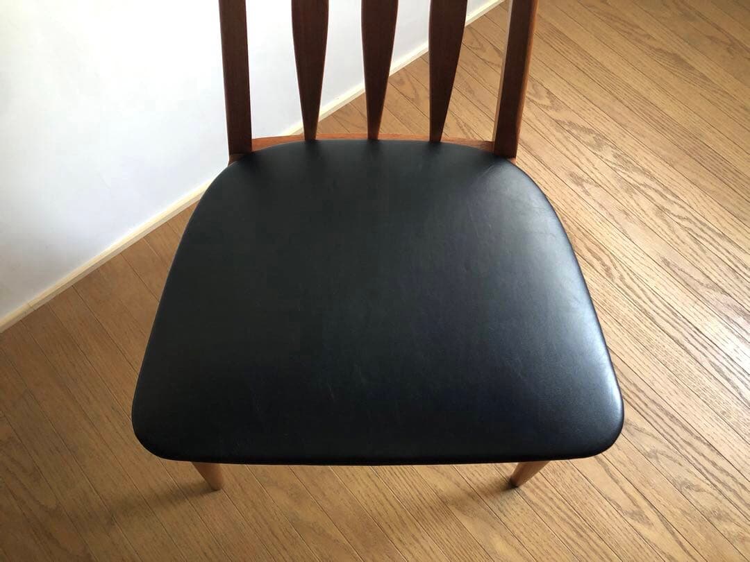 北欧デンマーク ヴィンテージ EVA エヴァチェア 黒革張り チーク材オイル仕上