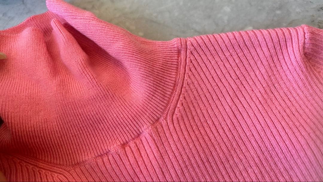 PATOU ピンク　タートルニット