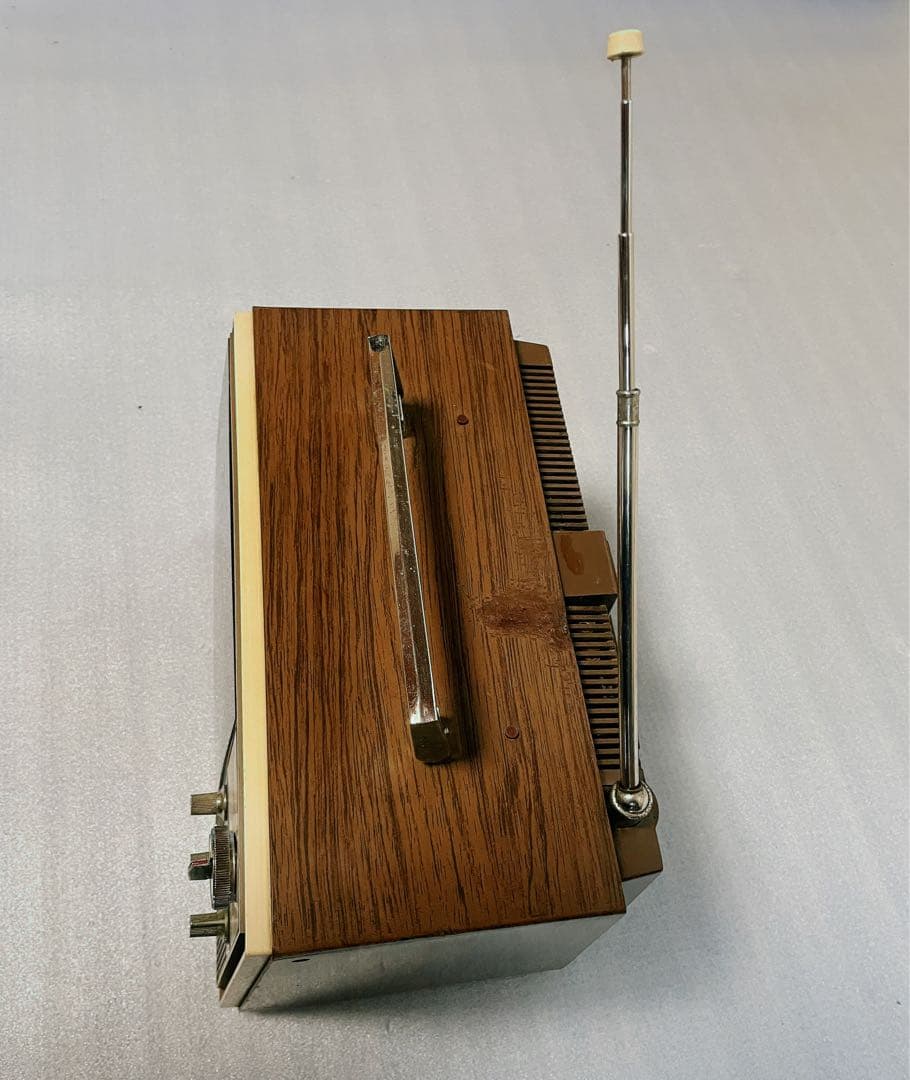 レトロテレビNATIONAL TRANSISTOR TV TR-10F