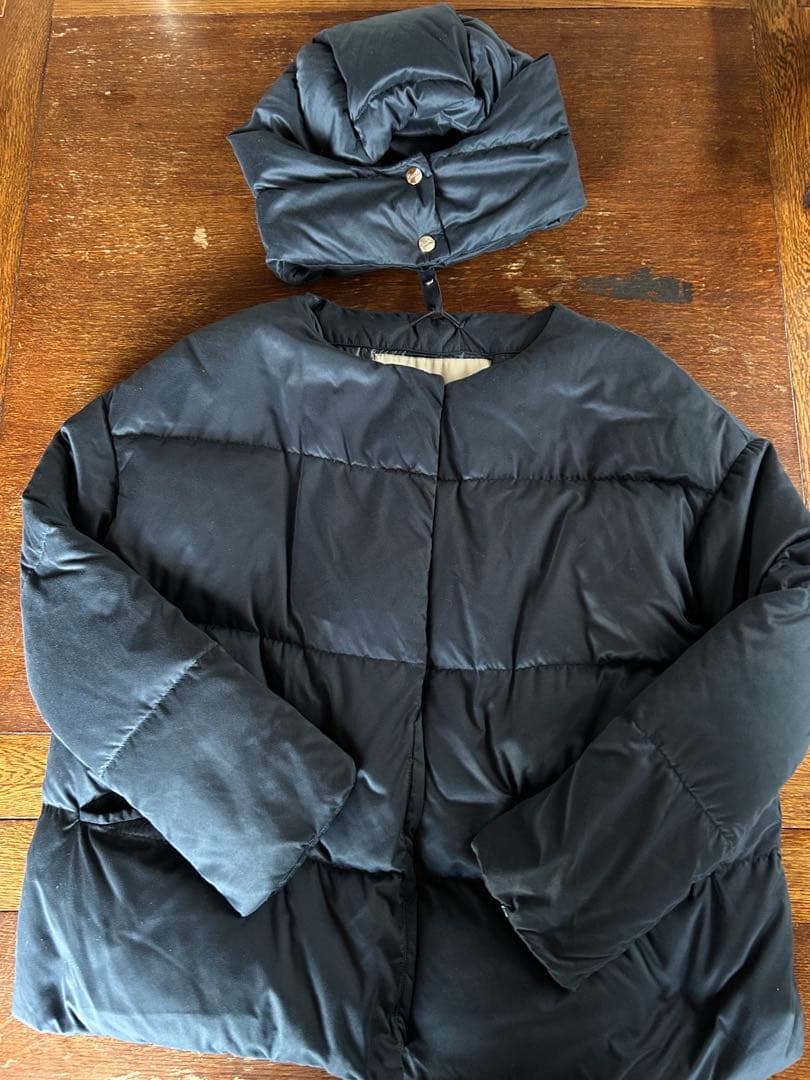 HERNO ヘルノ ノーカラー　ダウンジャケット ネイビー 42