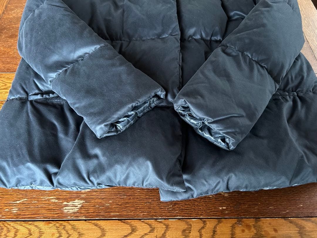 HERNO ヘルノ ノーカラー　ダウンジャケット ネイビー 42